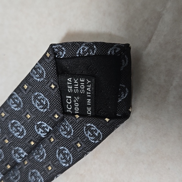 GUCCI Monogram GG Silk Tie - Picture 7 of 8